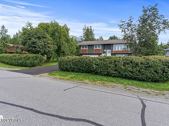 4th image of 17740 Sanctuary Dr
