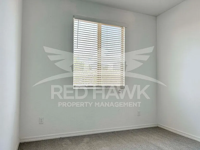35991 W San Clemente Ave — Photo 18