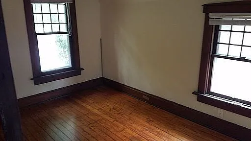 2137 Waldeck Ave — Photo 10