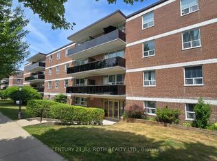 98 Holgate St #206, Barrie, ON L4N 2T9