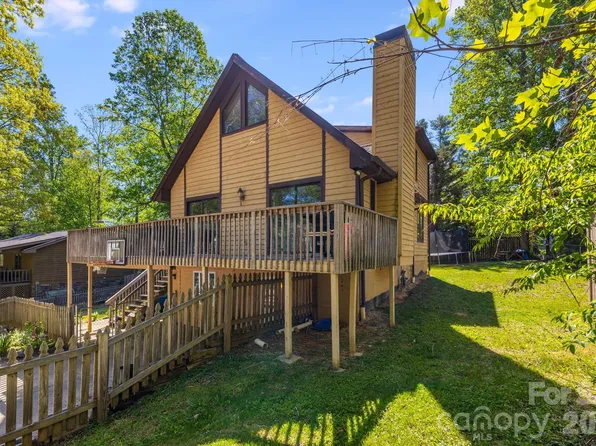 823 Fanning Bridge Rd, Fletcher, NC 28732