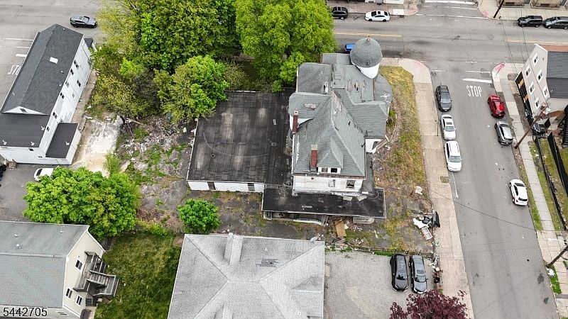 1st image of 111 Belmont Ave