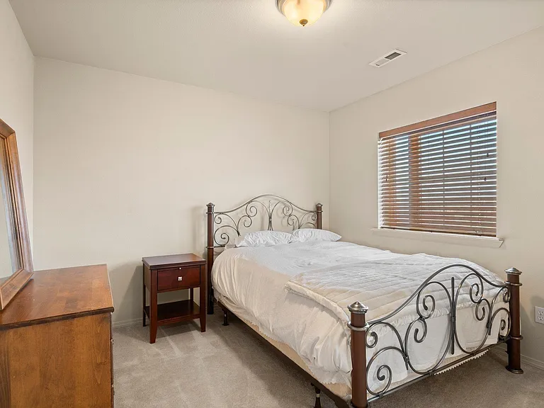 6005 Mia Ln — Photo 3