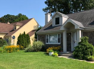 657 Colonade Rd, West Hempstead, NY 11552