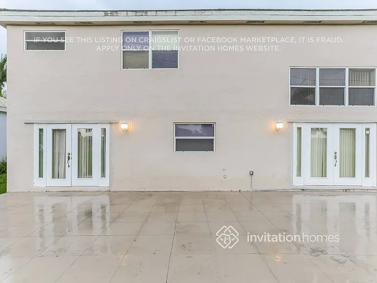 631 Royal Palm Way — Photo 20