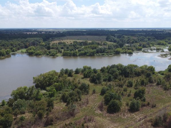 648 County Road 2205, Ivanhoe, TX 75447