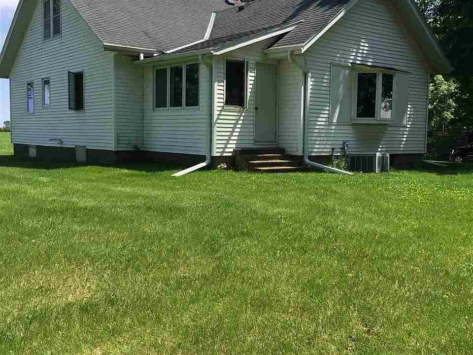 1st image of 2600 5th Ave NE
