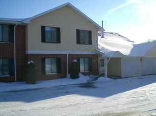 4415 Maureen Ct SE #XVI, Cedar Rapids, IA 52403