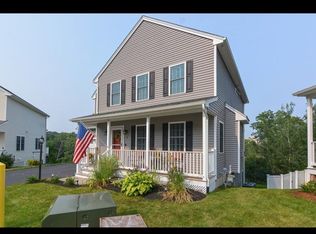 8 Sourwood Cir, Worcester, MA 01605