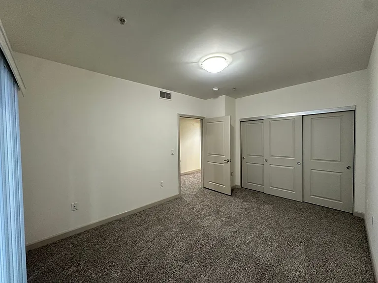 Vista Del Sol - Burbank — Photo 15