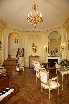 Sold by Key-Ventures | media 25