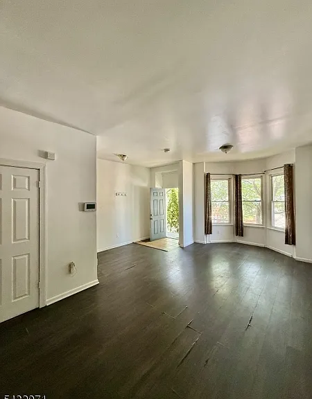 1084 Sanford Ave #A — Photo 8