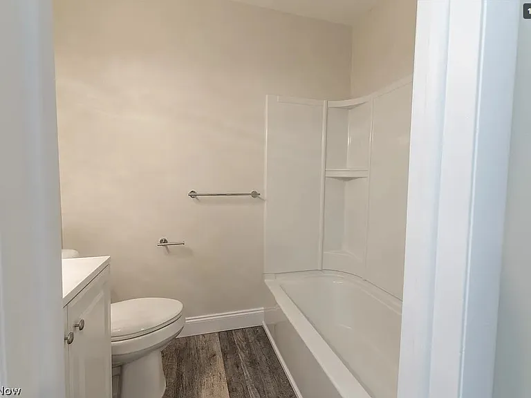 7970 Mentor Ave #D01 — Photo 13