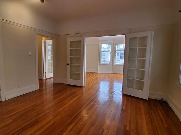 3rd image of 3465 25th St APT 9