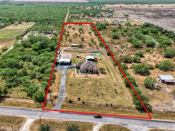 894 County Road 465, Alice, TX 78332