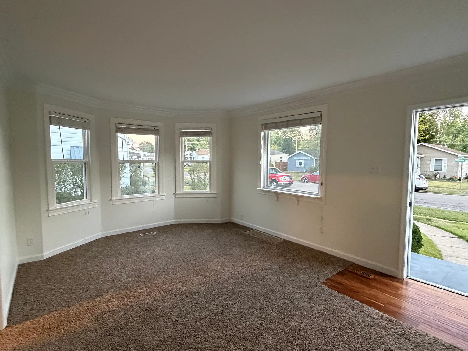 3 bed, 1499 sqft, $1,500 — Photo 4