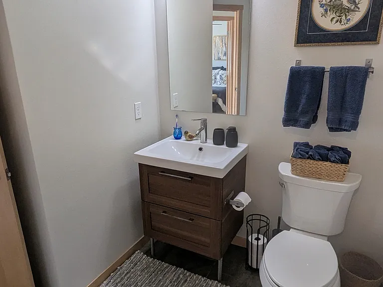 1027 Green Bay St #203 — Photo 17
