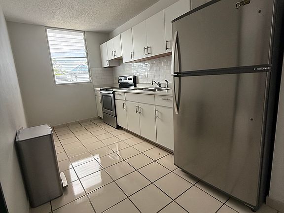 3rd image of 120 Condominio Plaza Suchville 1075 Carr 2 APT 120