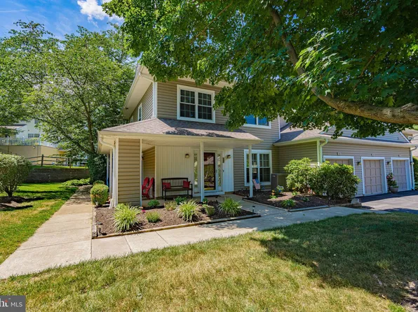 139 Kingswood Ct Unit 139, Glen Mills, PA 19342