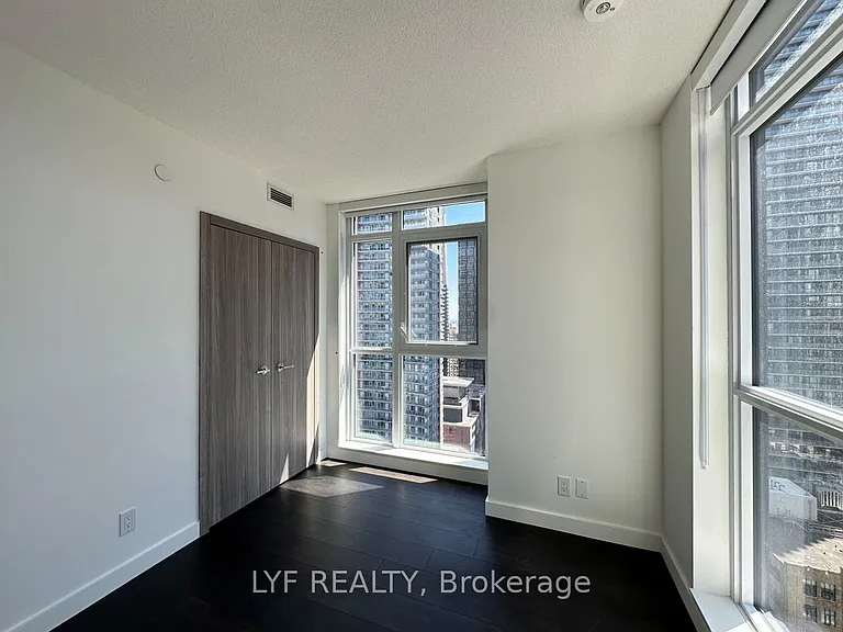 38 Widmer St #2907 — Photo 12