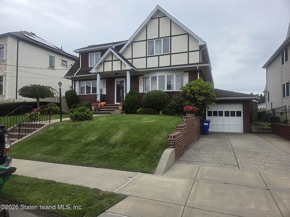 1st image of 180 Radcliff Rd
