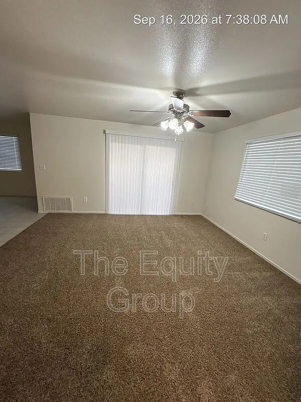 2 bed, 2.0 bath, 1046 sqft, $1,450 — Photo 2
