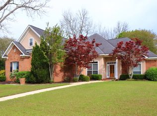9445 Chamberlain Ln, Daphne, AL 36526