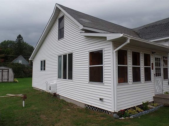 2nd image of 937 Washington Ave