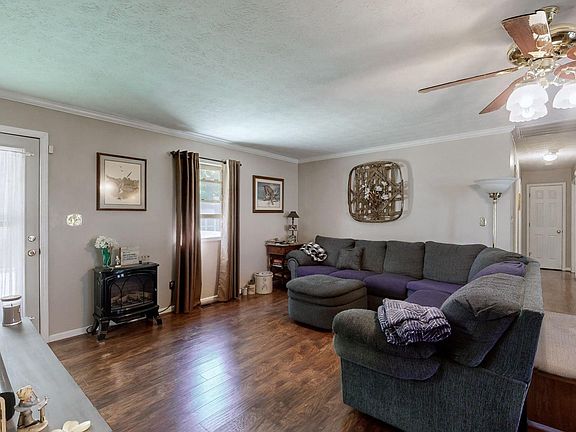 4th image of 4350 Driftwood Dr