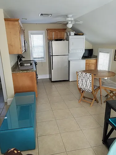 1119 Olivia St #UP Photo 1 1119 Olivia St #UP Photo 1