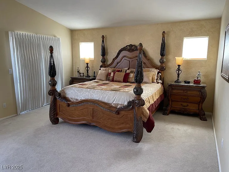 170 Arches Ct — Photo 37