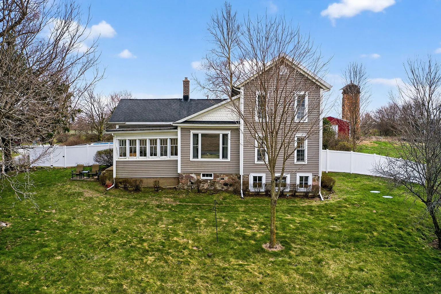 11403 Indiana Ave #10 photo 1