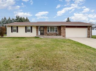 716 Victor Dr, Saginaw, MI 48609