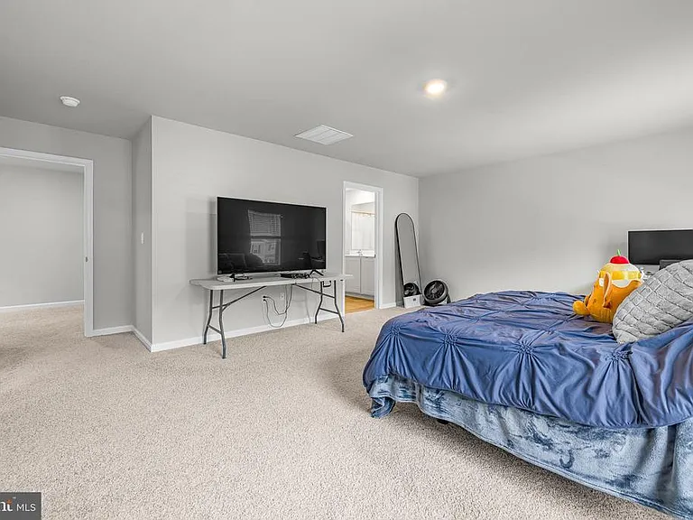 459 Currant Cir — Photo 16