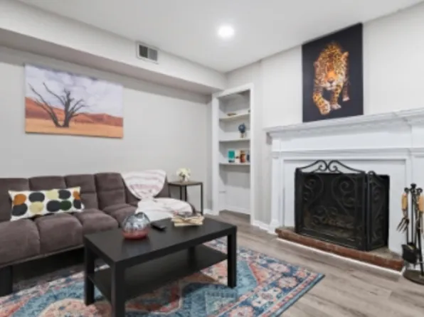 434 Lombard St, 434 Lombard St #2R, Philadelphia, PA 19147