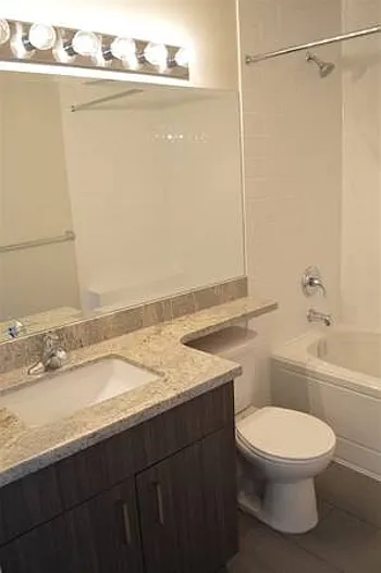 6172 Fraser St #202 — Photo 6