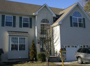 39 Jensen Ct, Mays Landing, NJ 08330