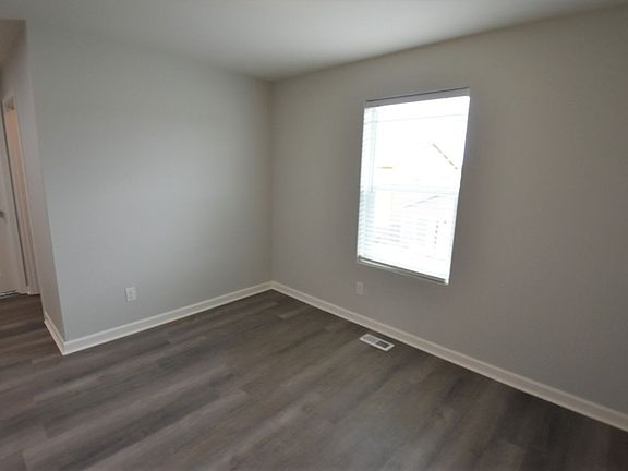 3rd image of 7044 Munn Lake Dr SE