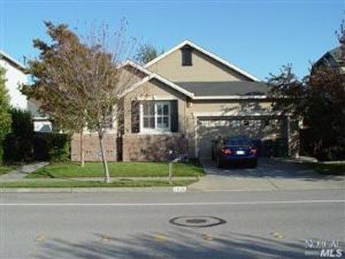 2nd image of 1836 Sandstone Dr