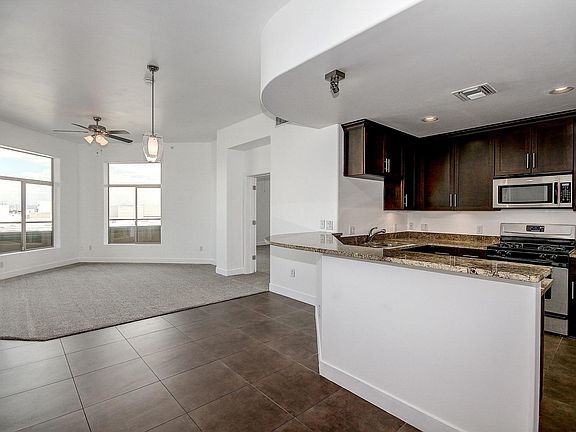 4th image of 945 E PLAYA DEL NORTE Drive #5009