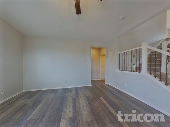 2nd image of 115 Dunsinane Ln