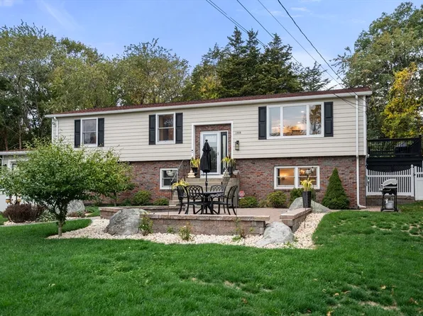 188 Atlantic St, Gloucester, MA 01930