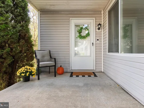 629 Bridge St, Collegeville, PA 19426