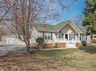 1922 Gables Dr, Monroe, NC 28112
