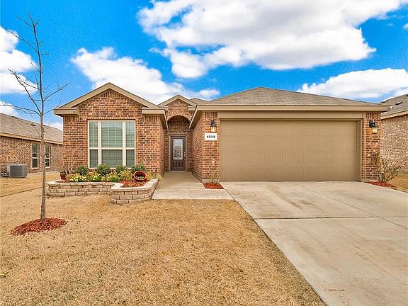 2nd image of 1333 Red River Dr