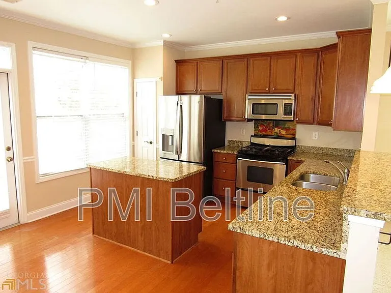 506 Williamson St SE — Photo 10
