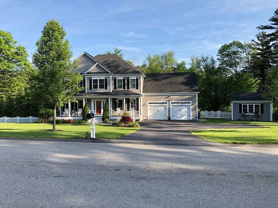 2nd image of 14 Tracywood Rd