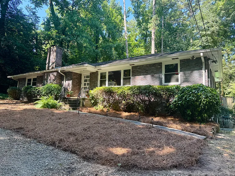 2056 Lenox Rd NE — Photo 48