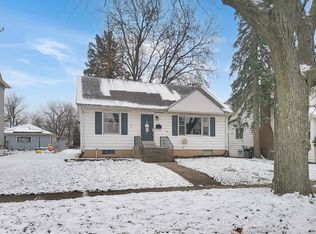 232 S Genoa St, Genoa, IL 60135