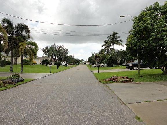 5th image of 1052 SE 20th Ct